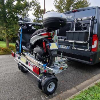 Remorque transversale CCT4 avec feux de gabarit 1 rail pour scooter ou moto