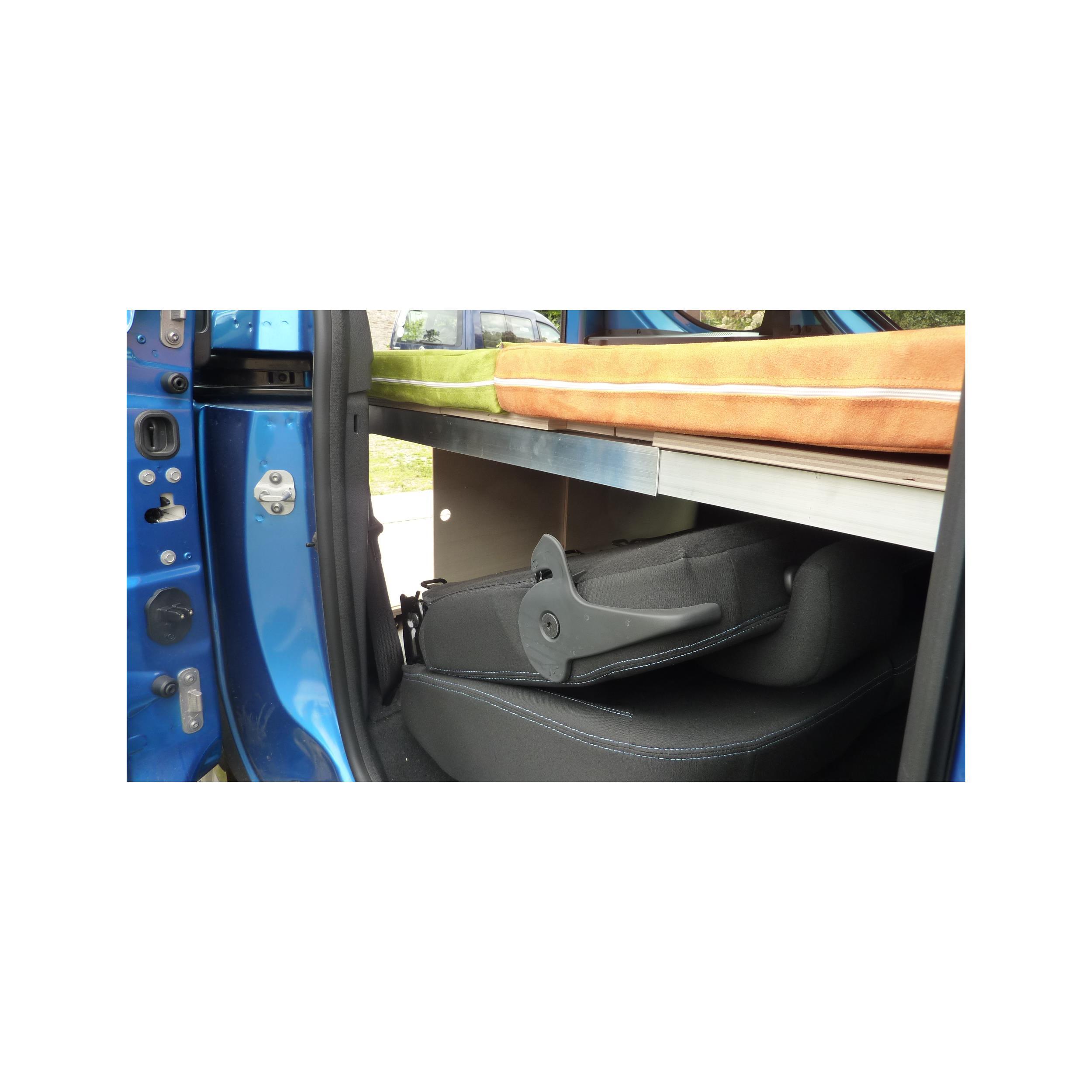 Male arrière Voyager Van