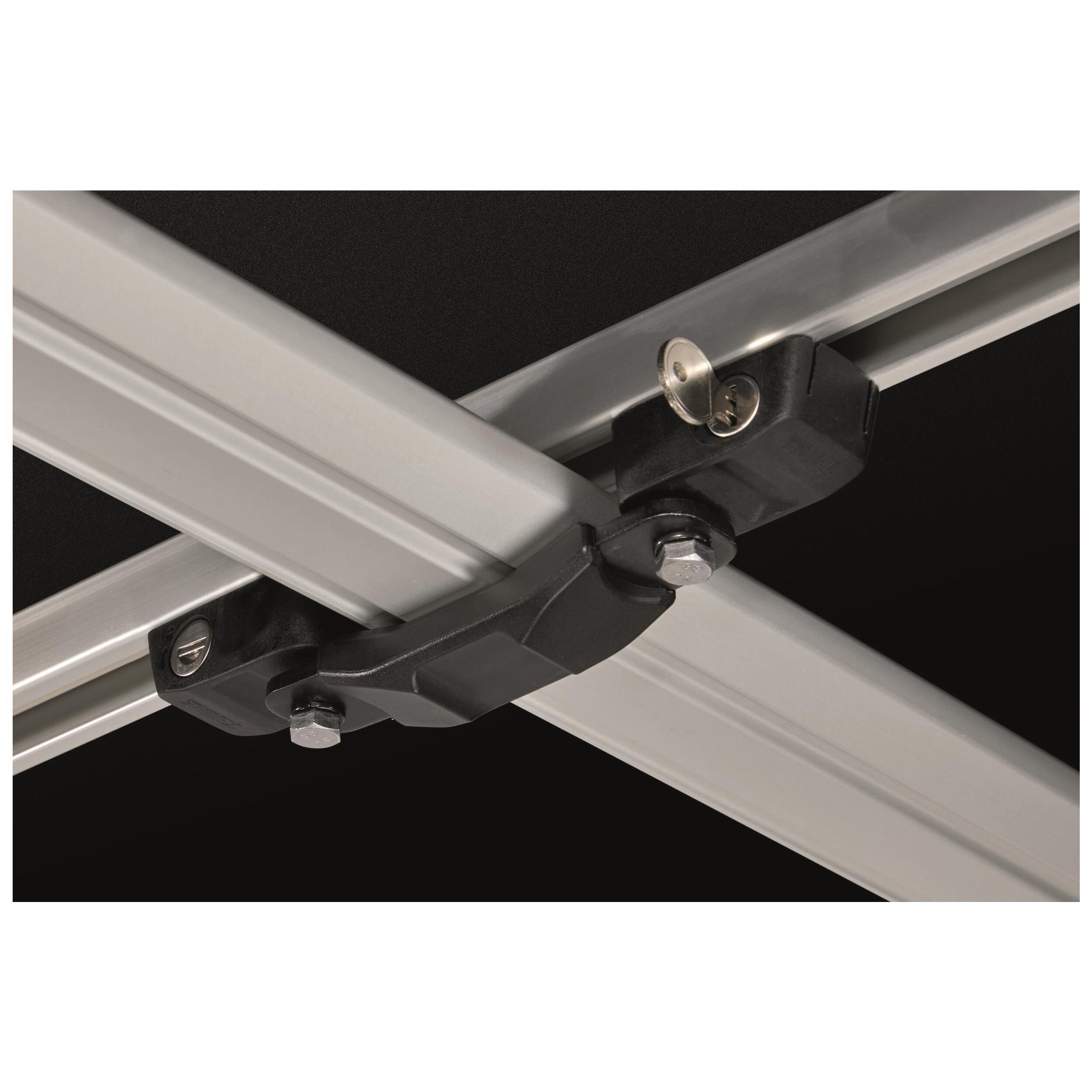 Supports de montage pour tente de toit