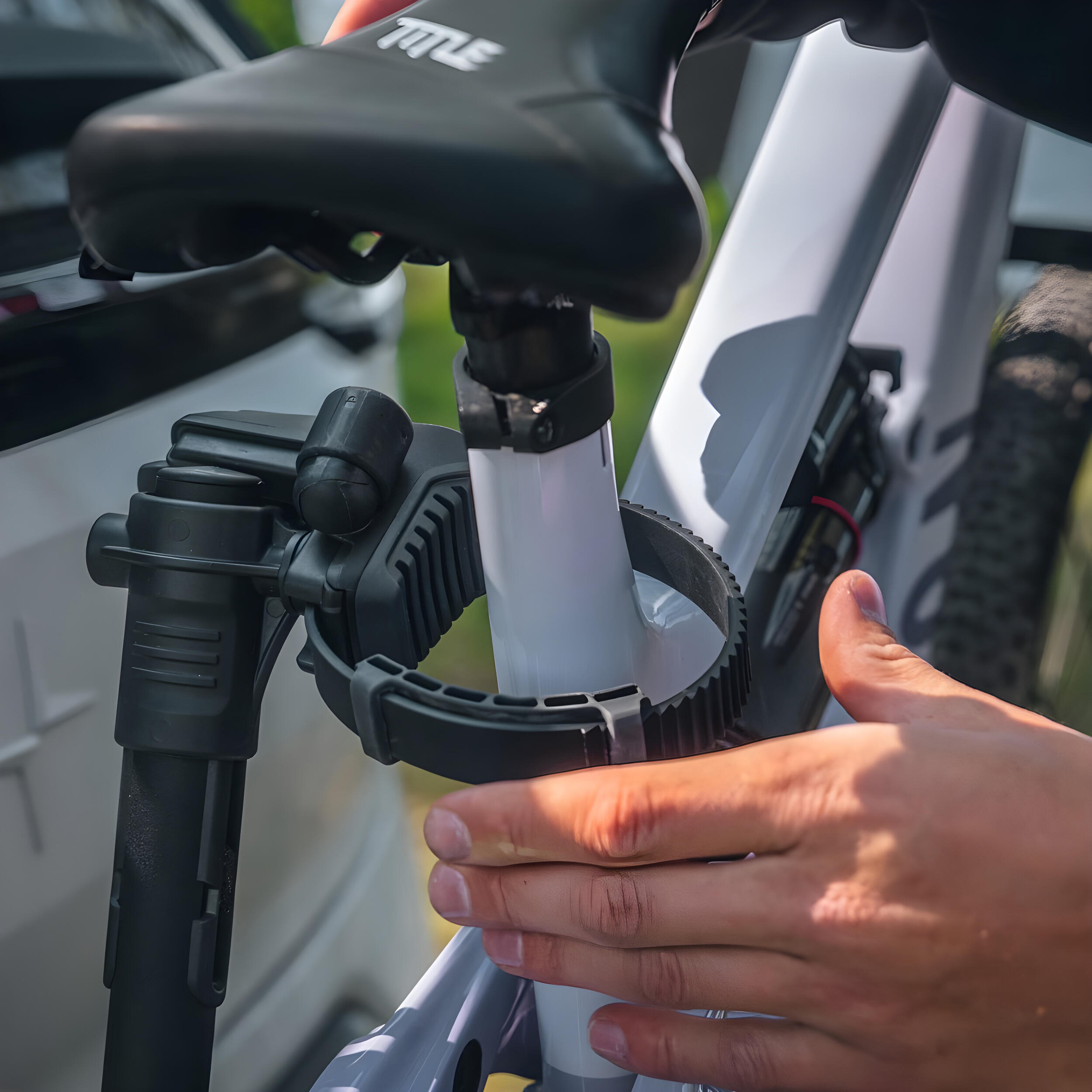 Porte-vélos sur attelage VeloLite